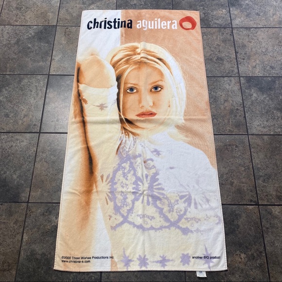 RARE VTG 2000 Christina Aguilera Beach/Bath Towel - Picture 1 of 5